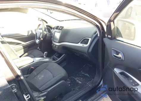 2011 Dodge Journey Crew z USA, uszkodzony, nr VIN 3D4PH3FG2BT544876